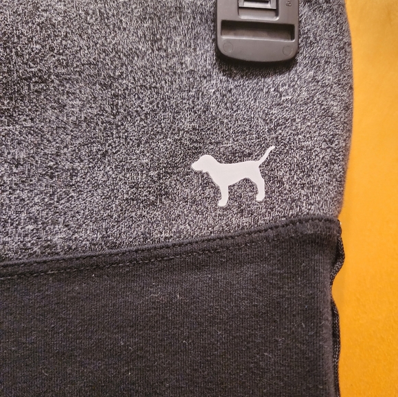 VS PINK Leggings - Small - Picture 8 of 9